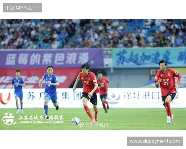 水蜜桃粉球衣狂销！无锡队主场首胜引爆抢购热潮