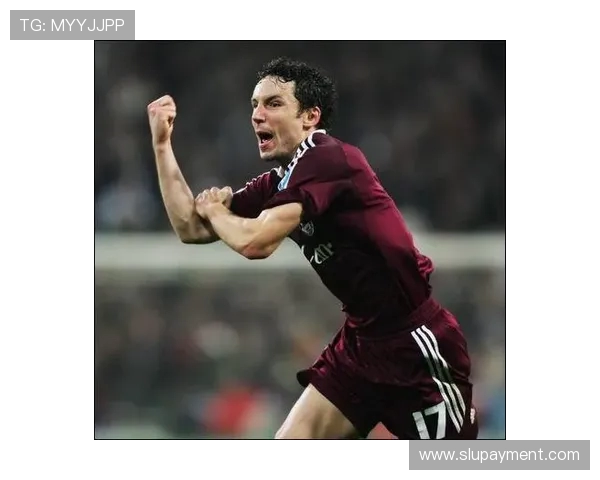 足坛逆龄传奇！C 罗 40 岁神级脚步再掀风暴，网友惊呼：这动作绝了！